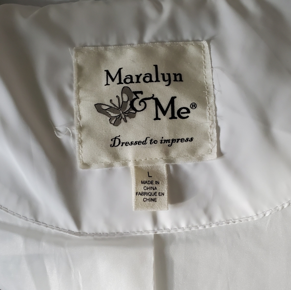 Maralyn & Me white puffer jacket - Picture 3 of 9